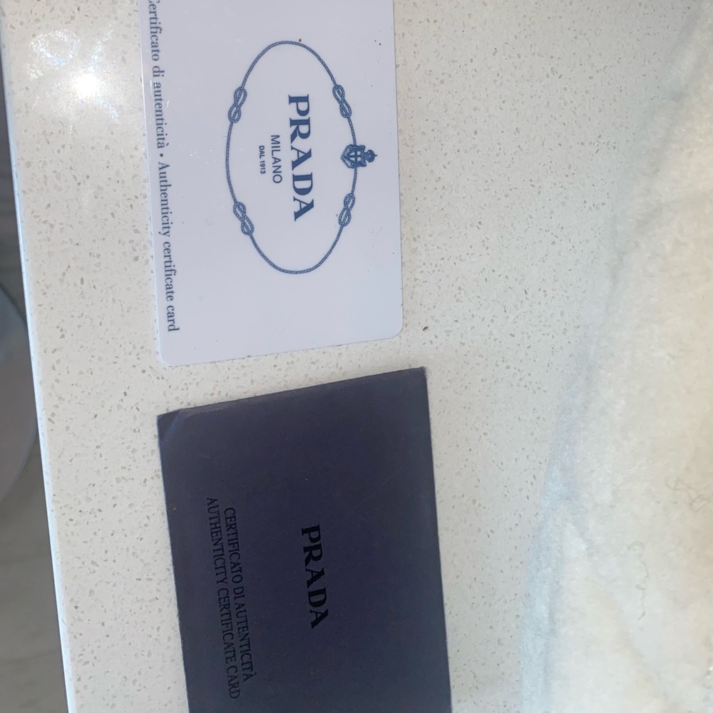 Prada Shearling shoulder bag - Picture 7 of 7